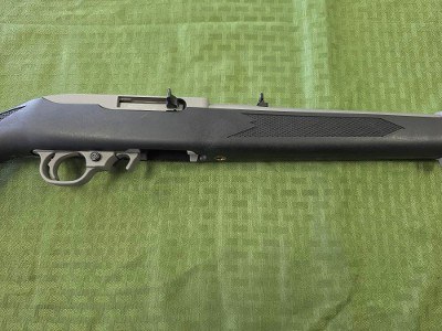 RUGER 10/22 22 LONG (22L) - Image 3 of 7