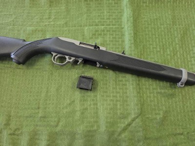 RUGER 10/22 22 LONG (22L) - Image 1 of 7
