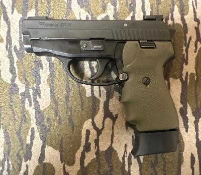 SIG SAUER P239 9MM LUGER (9x19 PARA) - Image 2 of 4