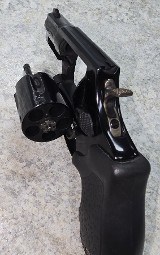 TAURUS ULTRA-LITE .38 SPL - Image 5 of 6