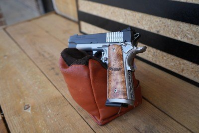 SIG SAUER 1911 STX FULL-SIZE .45 ACP - Image 3 of 8