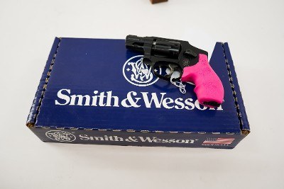 SMITH & WESSON 43C .22 LR - Image 1 of 3