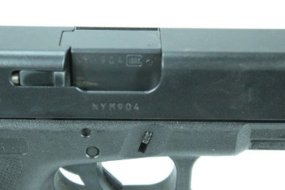 GLOCK 22 GEN 3 40 Smith & Wesson - Image 8 of 16