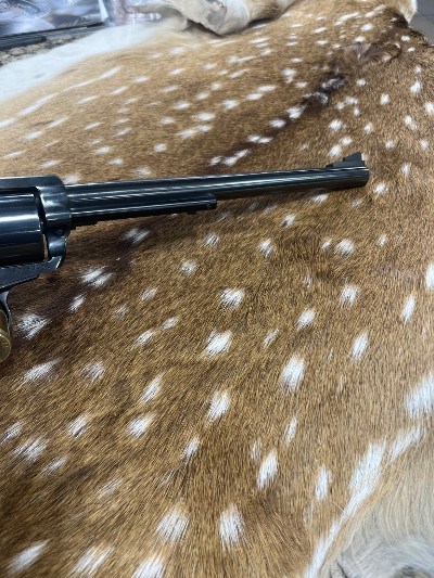 RUGER NEW MODEL BLACKHAWK CONVERTIBLE .44 rem mag - Image 3 of 8
