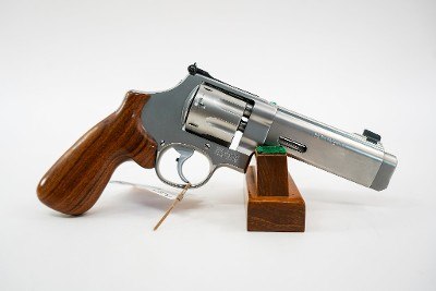 SMITH & WESSON 627-3 .357 MAG - Image 2 of 3
