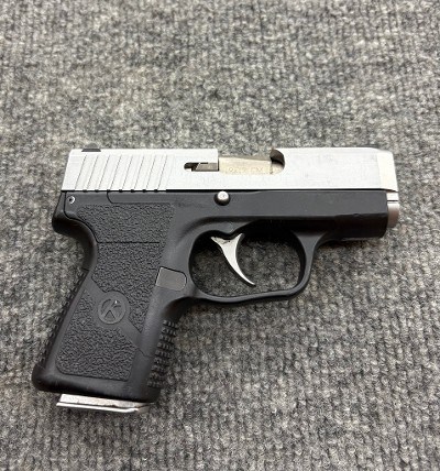 KAHR ARMS CM9 9MM LUGER (9x19 PARA) - Image 1 of 5