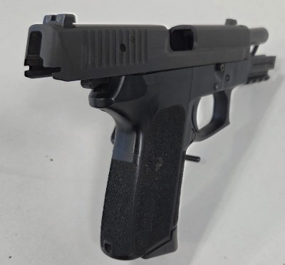 SIG SAUER P220 9MM LUGER (9x19 PARA) - Image 8 of 9