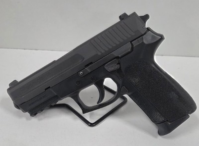 SIG SAUER P220 9MM LUGER (9x19 PARA) - Image 1 of 9