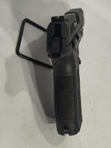 TAURUS TH 10 10mm Auto - Image 2 of 8
