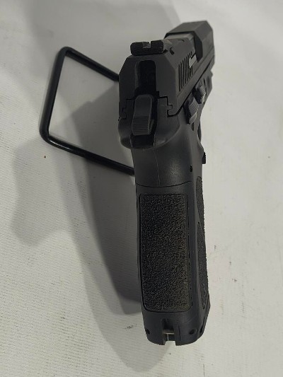 TAURUS TH 10 10mm Auto - Image 2 of 8