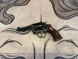 SMITH & WESSON Model 10 .38 SPL - 2 of 11