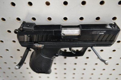 RUGER SR22 .22 LR - Image 3 of 3