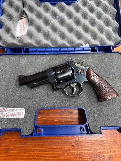 SMITH & WESSON 27 CLASSIC .357 MAG - Image 1 of 3