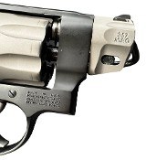 SMITH & WESSON 327 .357 MAG - 12 of 15