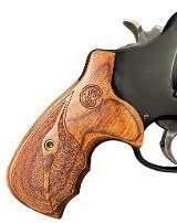 SMITH & WESSON 327 .357 MAG - 10 of 15