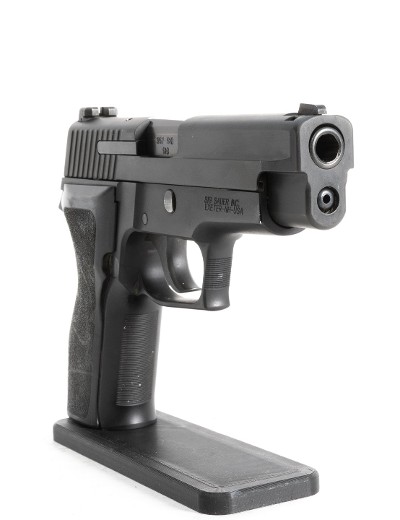 SIG SAUER P226 .357 SIG - Image 4 of 9
