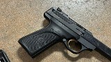 BROWNING BUCKMARK 22 - PISTOL .22 LR - Image 6 of 8