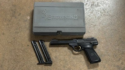 BROWNING BUCKMARK 22 - PISTOL .22 LR - Image 1 of 8