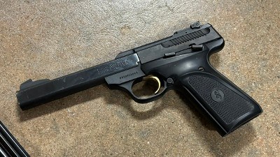 BROWNING BUCKMARK 22 - PISTOL .22 LR - Image 2 of 8