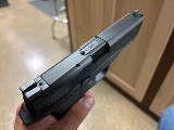 SMITH & WESSON M&P 40S&W 40 Smith & Wesson - 4 of 4