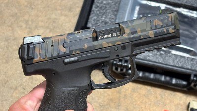 HECKLER & KOCH VP9 75TH YEAR SET FLECK 9MM LUGER (9x19 PARA) - Image 7 of 11