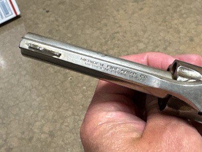MERIDEN REVOLVER 32 Smith & Wesson - Image 4 of 7