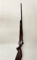WEATHERBY MARK V DELUXE .240 WBY - Image 1 of 18