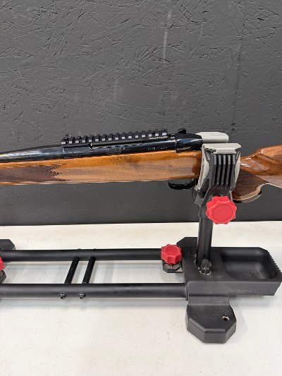 WEATHERBY Mark V Deluxe7MM WBY MAG - Image 11 of 17