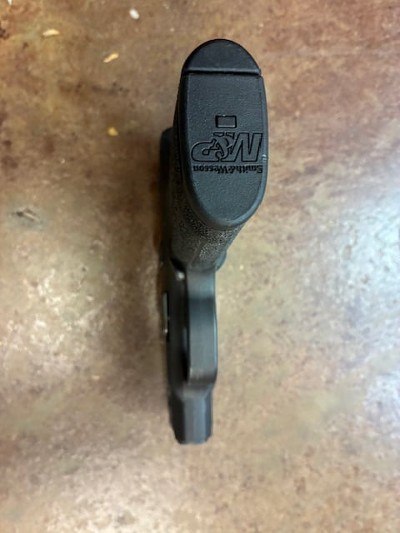 SMITH & WESSON M&P40 .40 S&W - Image 3 of 6