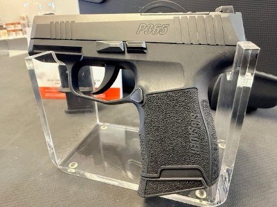 SIG SAUER P365 OPTIC READY .380 ACP - Image 3 of 9