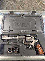 RUGER SUPER REDHAWK .44 MAGNUM - Image 2 of 10