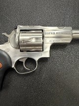 RUGER SUPER REDHAWK .44 MAGNUM - Image 5 of 10