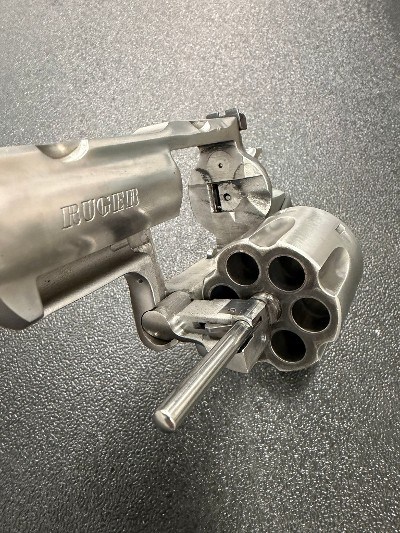 RUGER SUPER REDHAWK .44 MAGNUM - Image 10 of 10