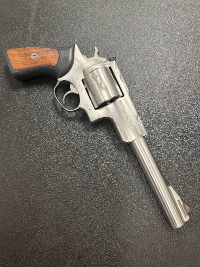 RUGER SUPER REDHAWK .44 MAGNUM - Image 3 of 10