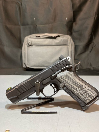 KIMBER KDS9C BLACK 9MM LUGER (9x19 PARA) - Image 2 of 6