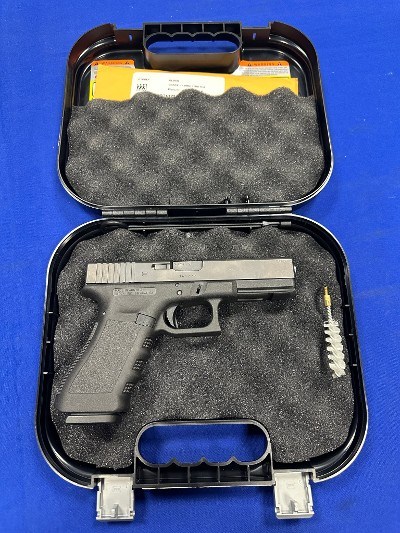 GLOCK G17 GEN 3 9MM LUGER (9x19 PARA) - Image 3 of 6