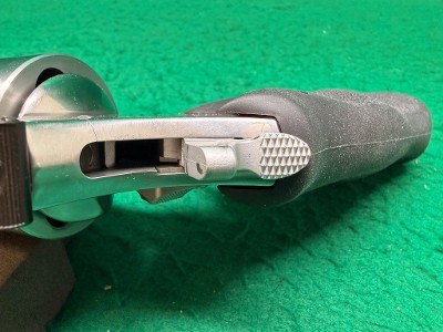 SMITH & WESSON 460XVR PERFORMANCE .460 S&W MAGNUM - Image 20 of 25