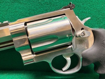 SMITH & WESSON 460XVR PERFORMANCE .460 S&W MAGNUM - Image 11 of 25