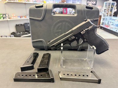SIG SAUER P220 .45 ACP - Image 3 of 9