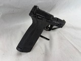 SMITH & WESSON M&P22 MAGNUM .22 WMR - Image 5 of 7