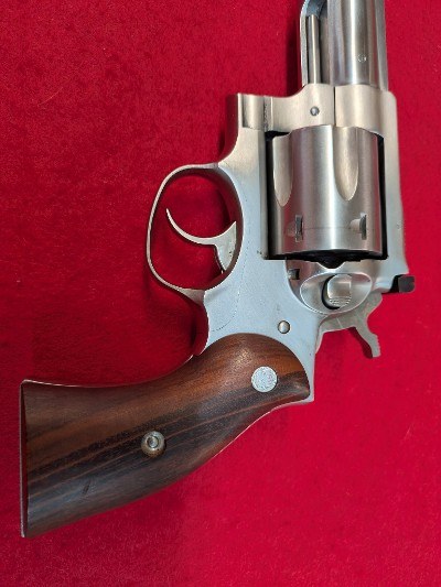 RUGER Red hawk.44 MAGNUM - Image 2 of 11