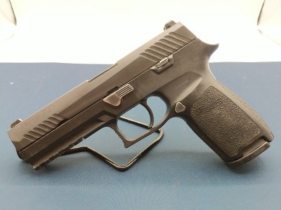 SIG SAUER P320 9MM LUGER (9x19 PARA) - Image 1 of 5