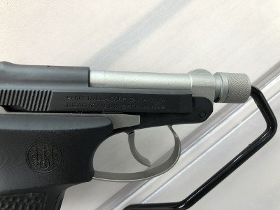 BERETTA 21A .22 LR - Image 9 of 13