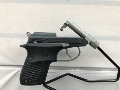 BERETTA 21A .22 LR - Image 12 of 13