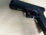 GLOCK 17 GEN5 9MM LUGER (9x19 PARA) - Image 5 of 5