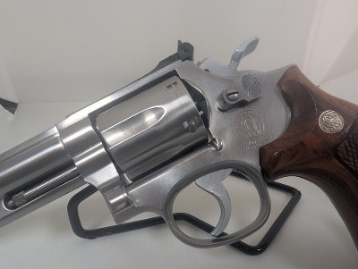 SMITH & WESSON 66-3 .357 MAG - Image 2 of 8