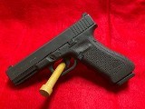 GLOCK G17 GEN 4 9MM LUGER (9x19 PARA) - Image 1 of 5