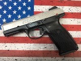 RUGER SR40 40 Smith & Wesson - Image 1 of 3