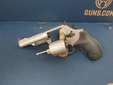 SMITH & WESSON MODEL 69 .44 MAGNUM - Image 3 of 3