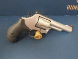 SMITH & WESSON MODEL 69 .44 MAGNUM - Image 2 of 3
